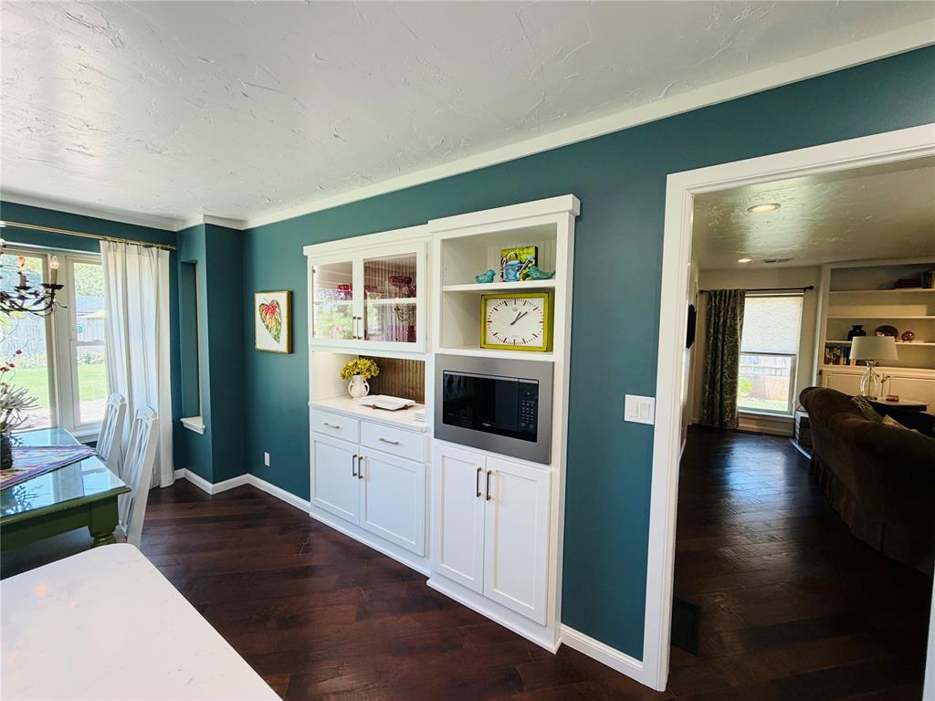 1510 W E Avenue Property Photo 16