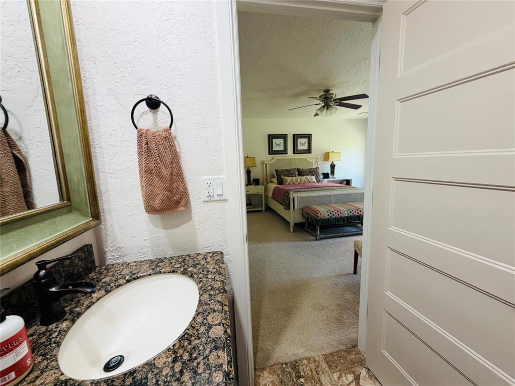 1510 W E Avenue Property Photo 30