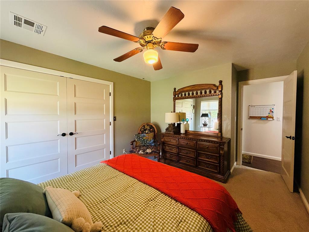 1510 W E Avenue Property Photo 33