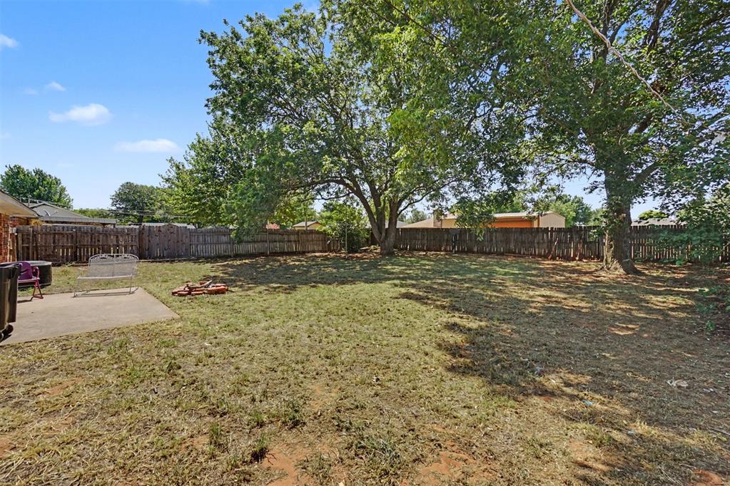 404 Kimberly Drive Property Photo 9