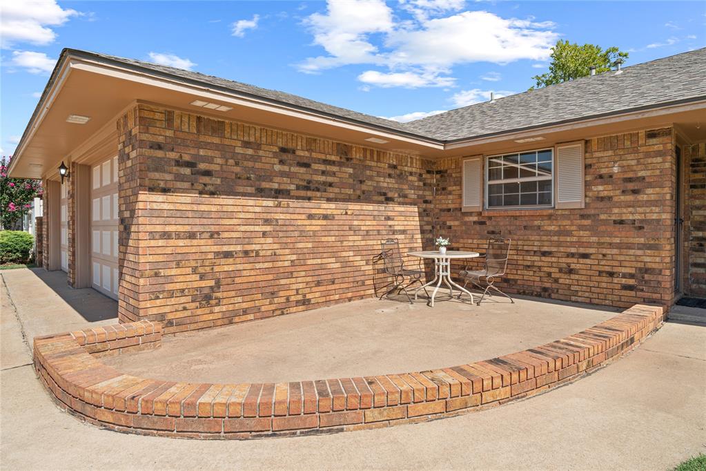 1316 Caudill Drive Property Photo 6