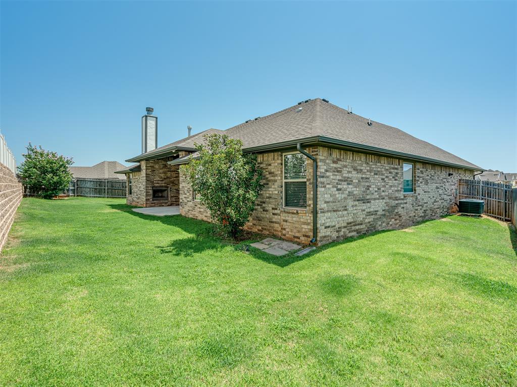 3313 Nw 187th Street Property Photo 40