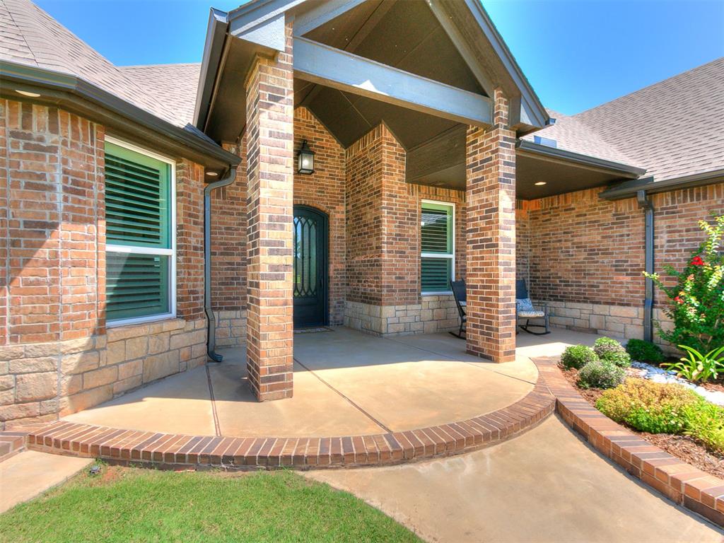 3001 Firefly Drive Property Photo 3