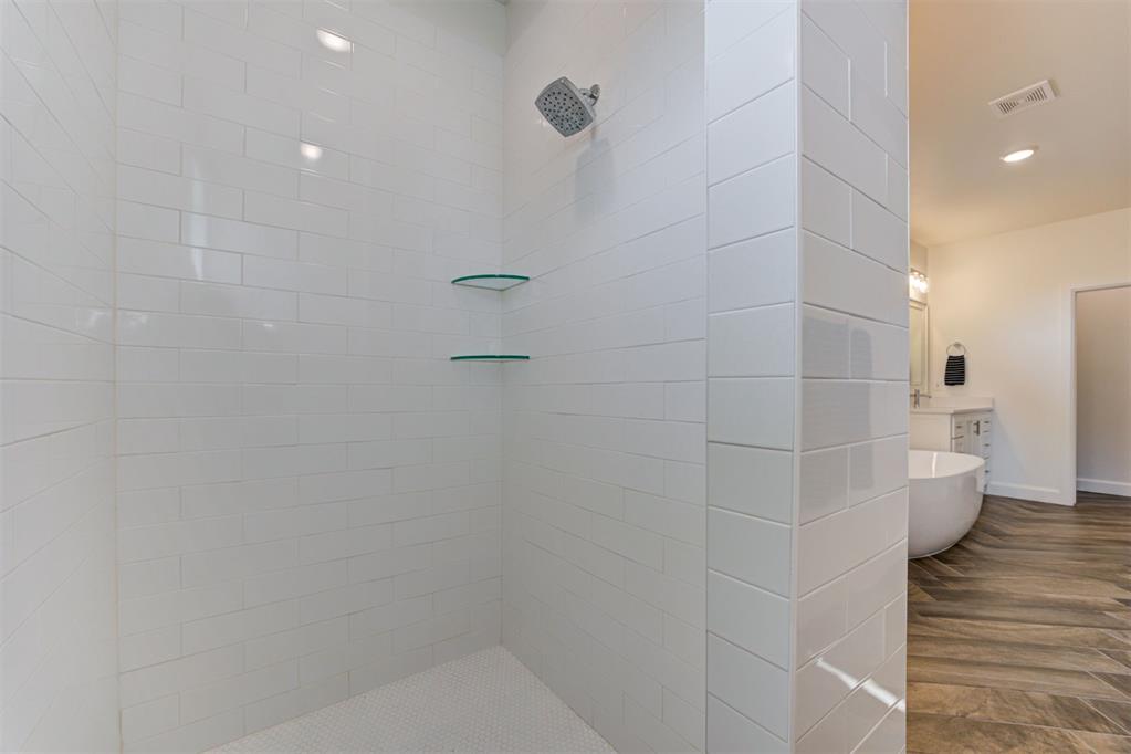 13008 Stonedale Drive Property Photo 24