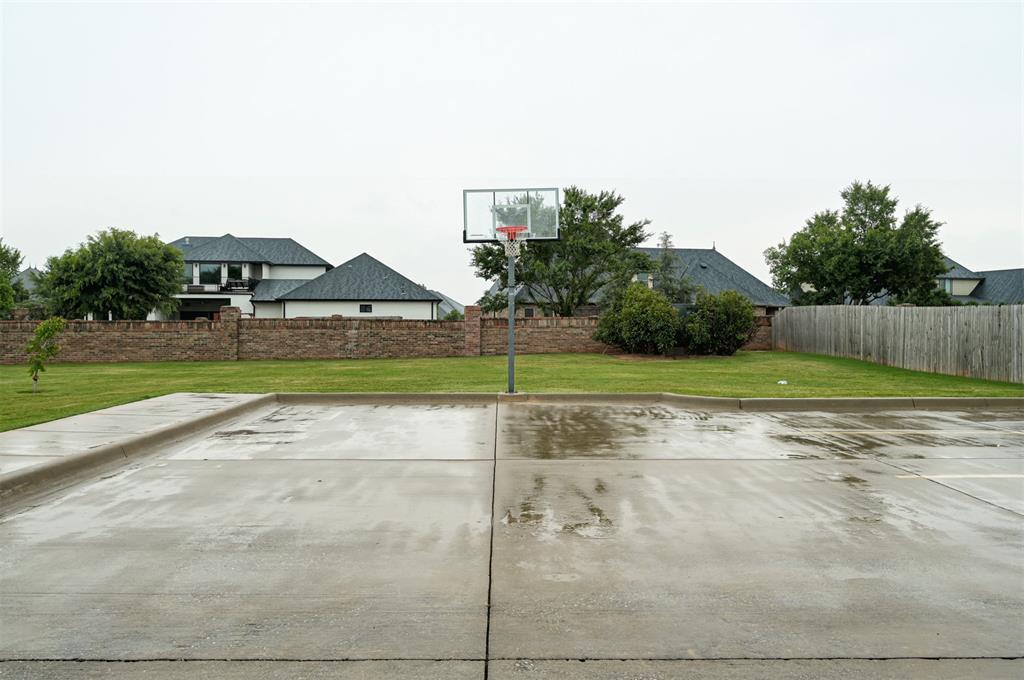 13008 Stonedale Drive Property Photo 41