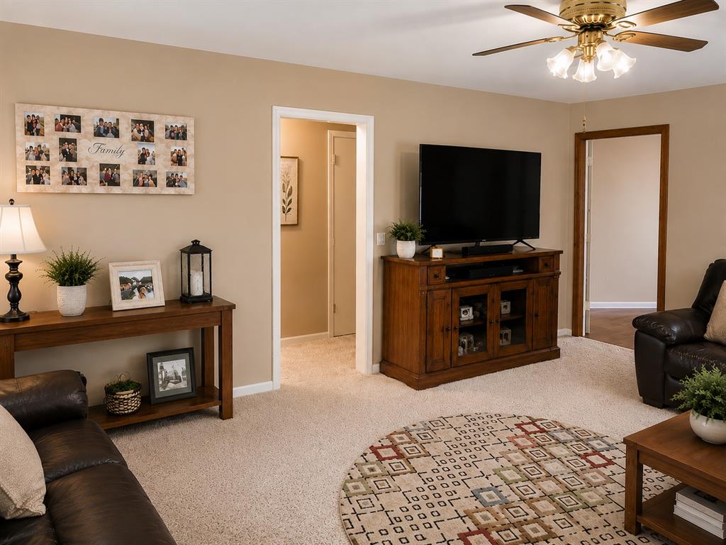 108 S 6th Street Property Photo 10