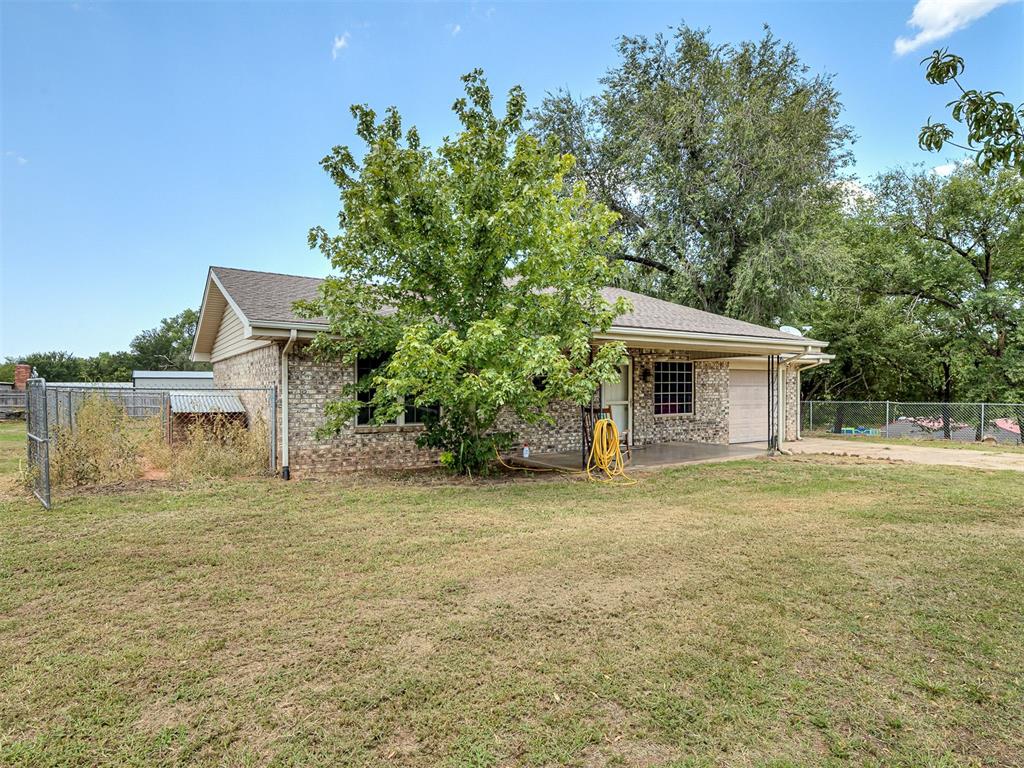 216 W Seward Road Property Photo 3