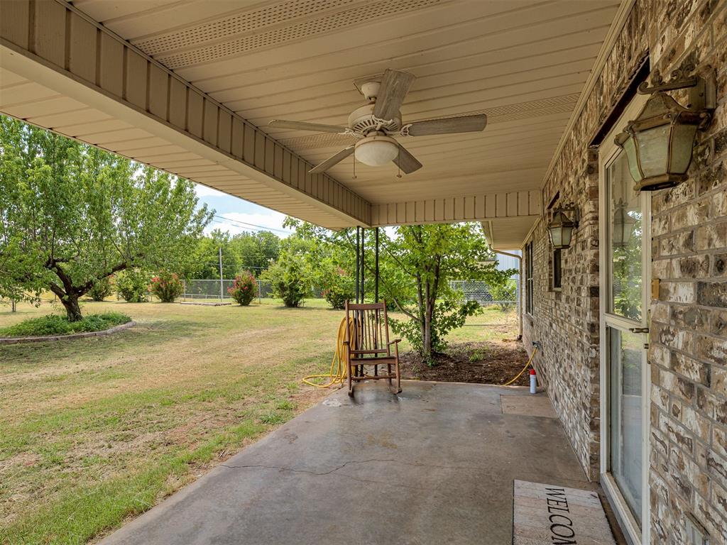 216 W Seward Road Property Photo 9