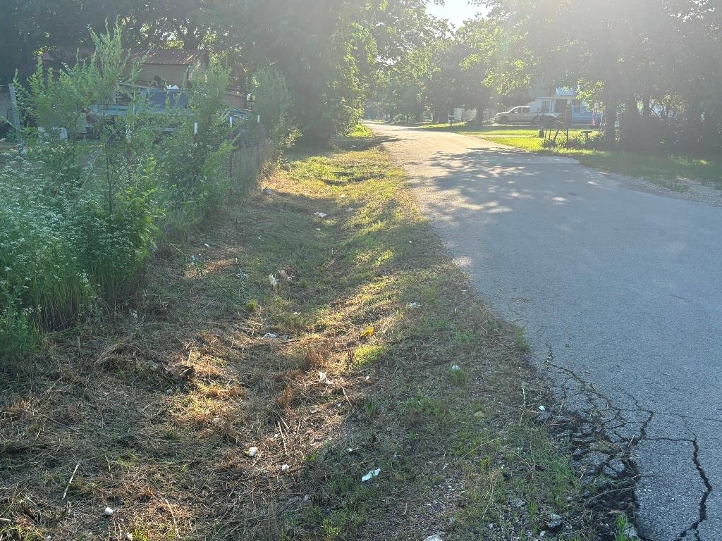 219 E Hickory Street Property Photo 7