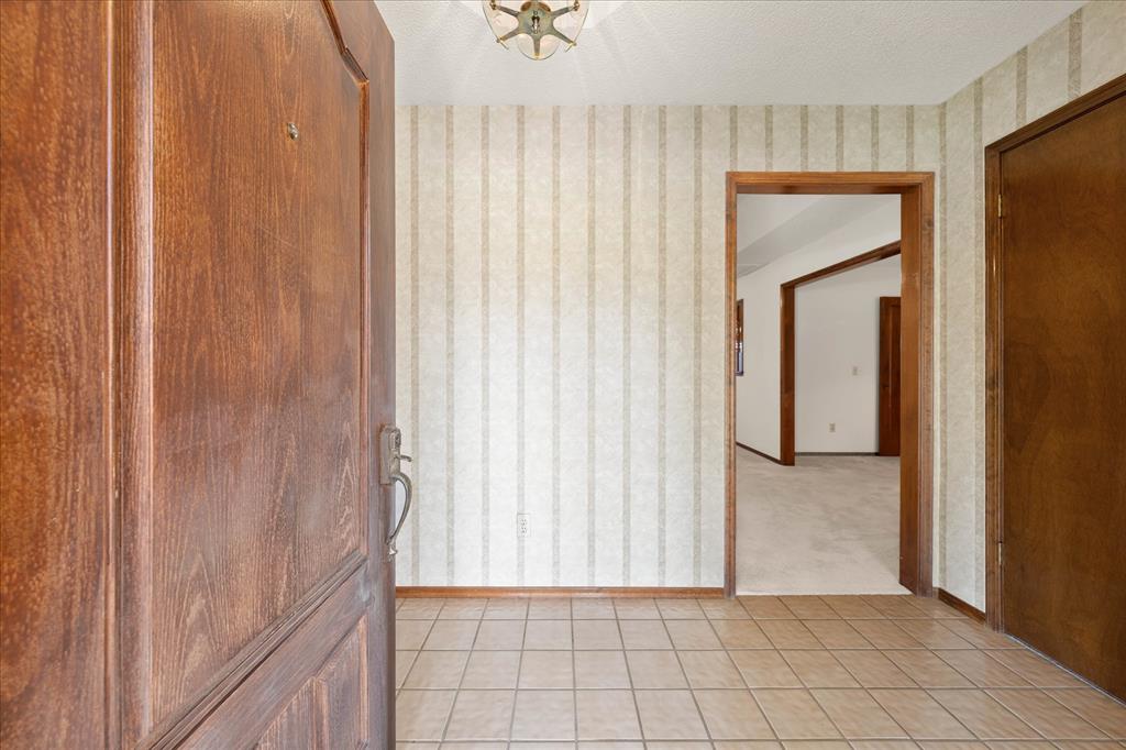 7409 Nw 116th Street Property Photo 3