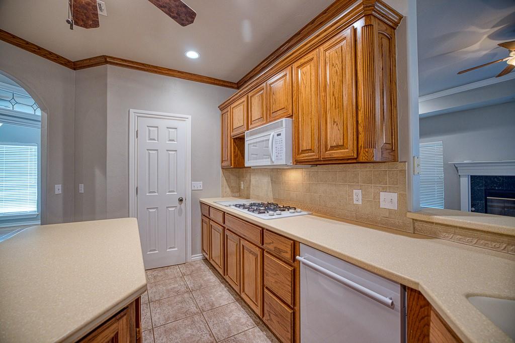 606 Frank Drive Property Photo 14