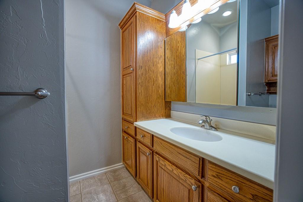 606 Frank Drive Property Photo 34
