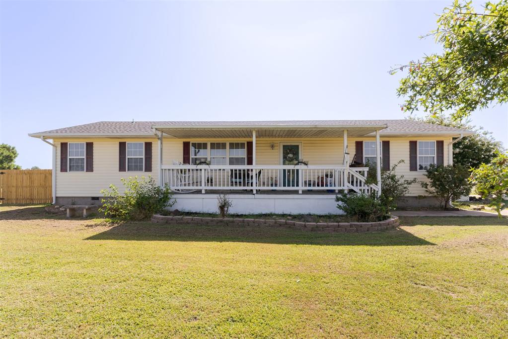 9601 Westview Drive Property Photo 1