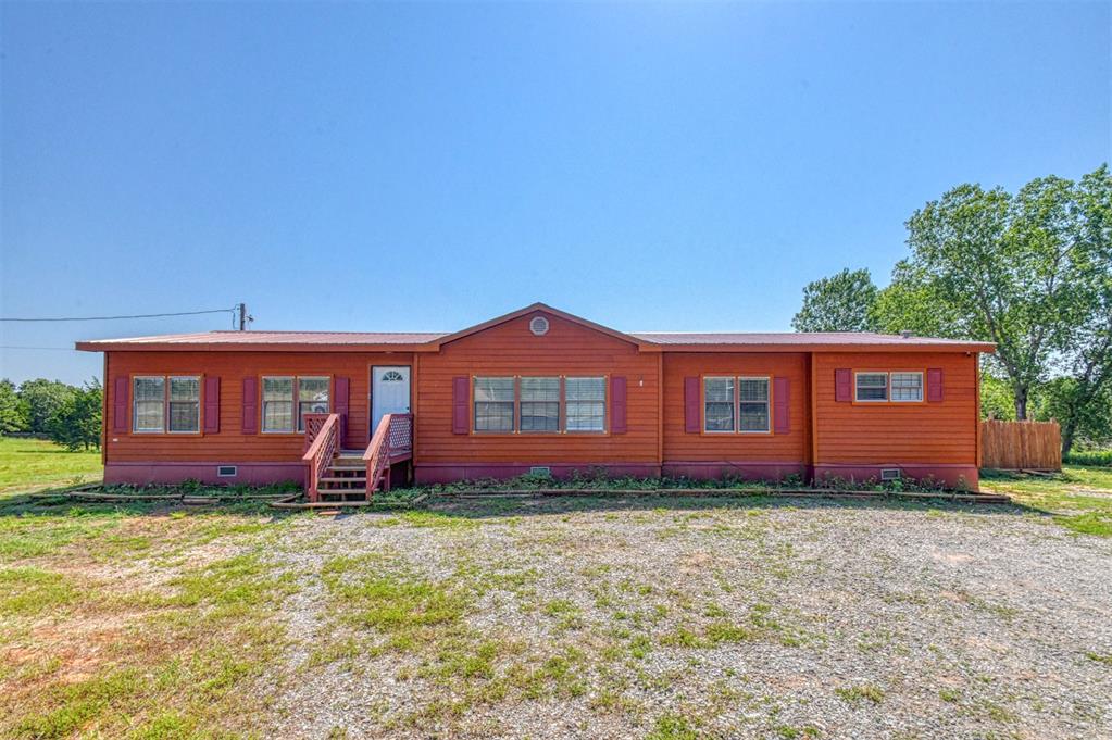13700 Iron Road Property Photo 2