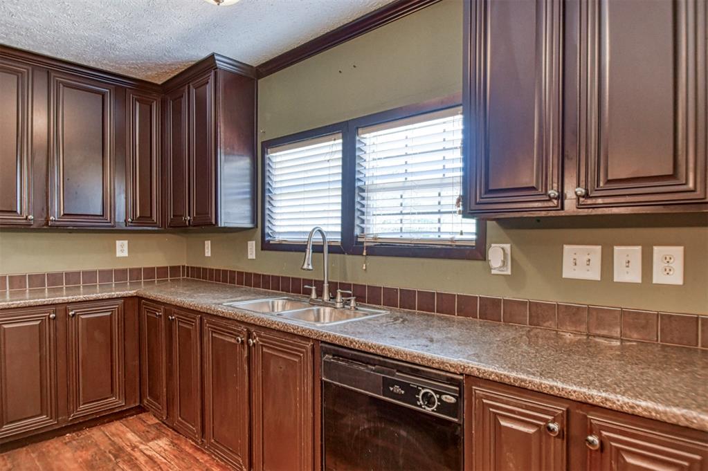 13700 Iron Road Property Photo 13