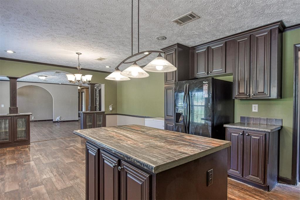 13700 Iron Road Property Photo 15
