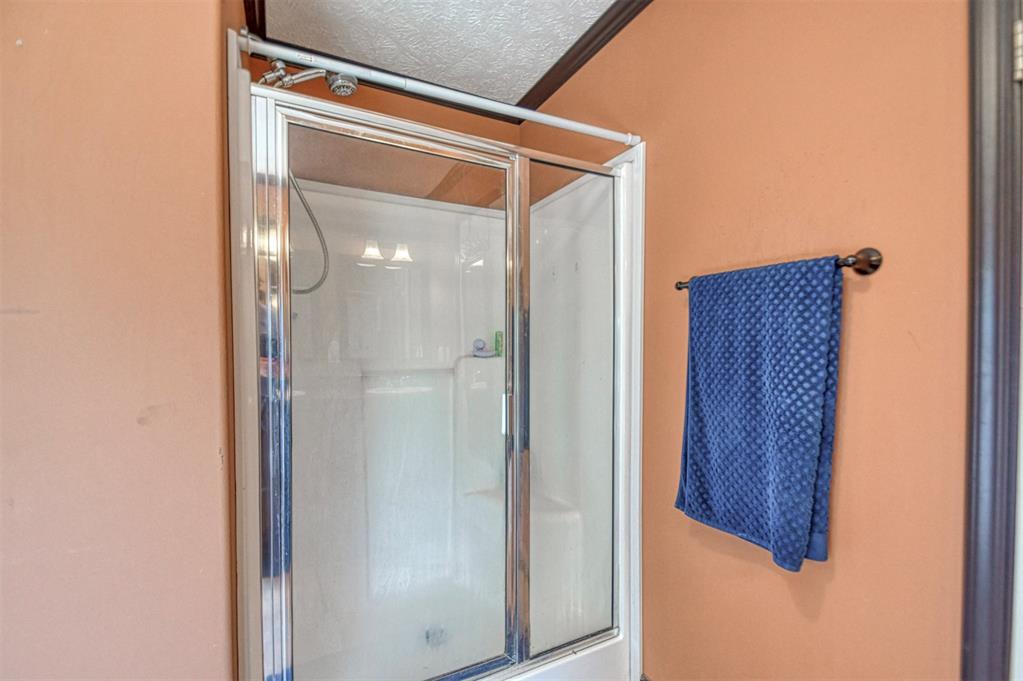 13700 Iron Road Property Photo 25