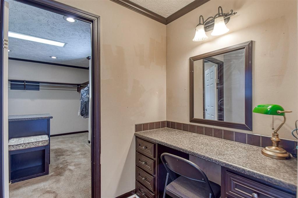 13700 Iron Road Property Photo 26
