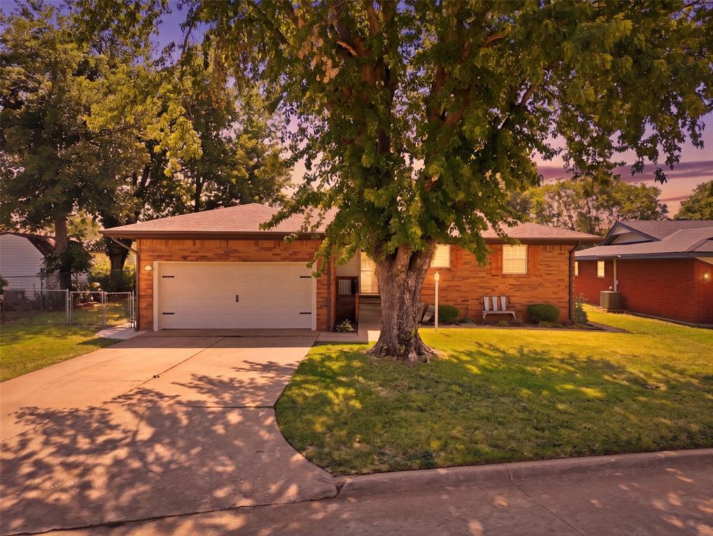1113 Clearview Drive Property Photo 1