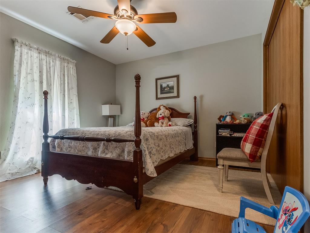 1404 N Canyon Way Property Photo 9