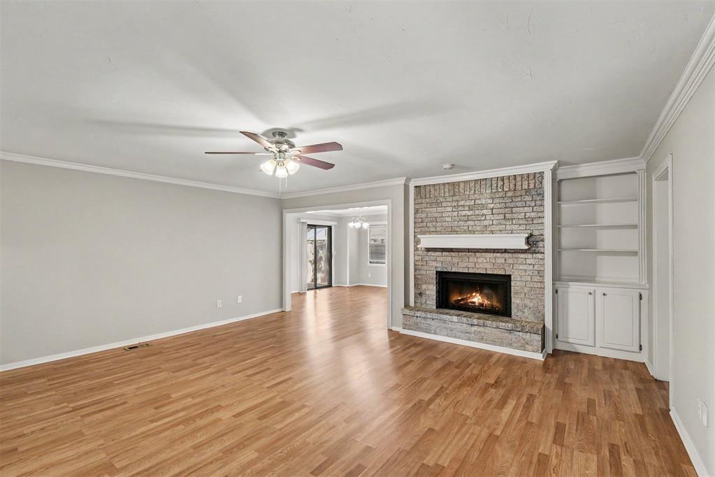 8225 Nw 112th Terrace Property Photo 2