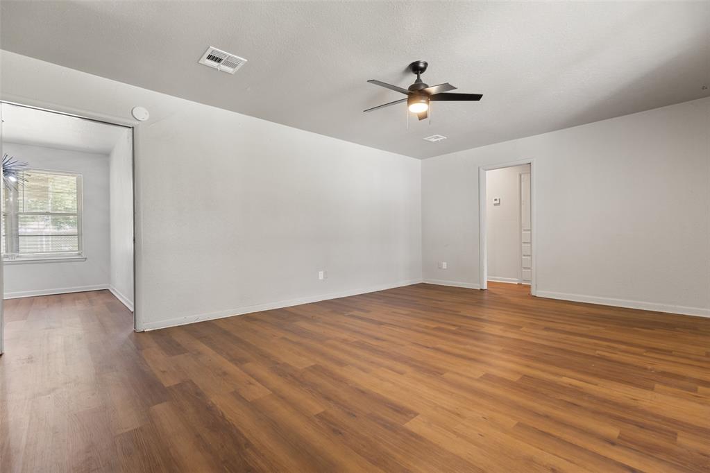 1421 Sw 52nd Street Property Photo 4