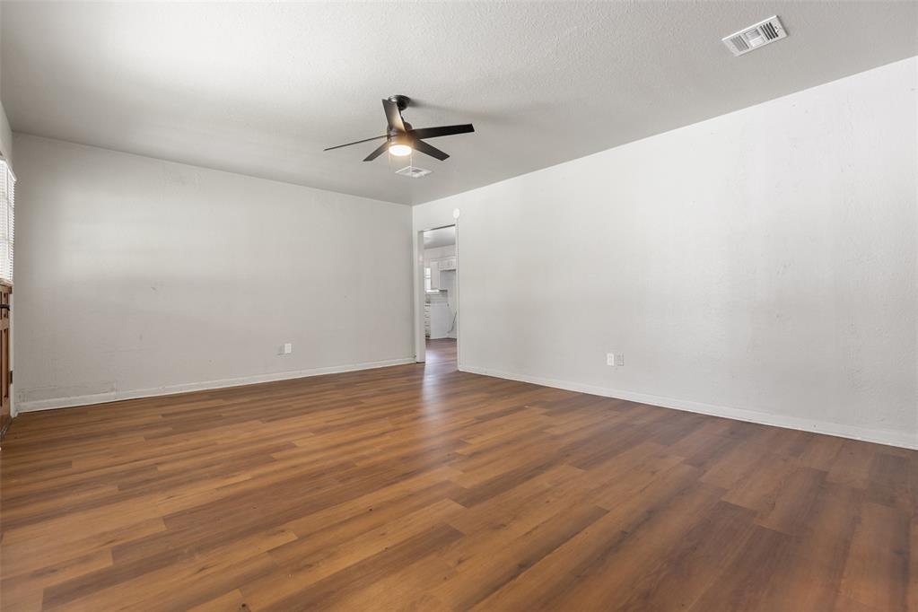 1421 Sw 52nd Street Property Photo 5