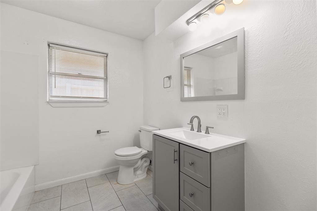 1421 Sw 52nd Street Property Photo 12