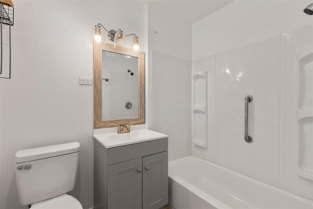 1421 Sw 52nd Street Property Photo 17