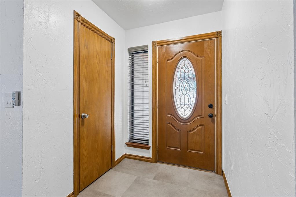 923 Nw Harrison Avenue Property Photo 8