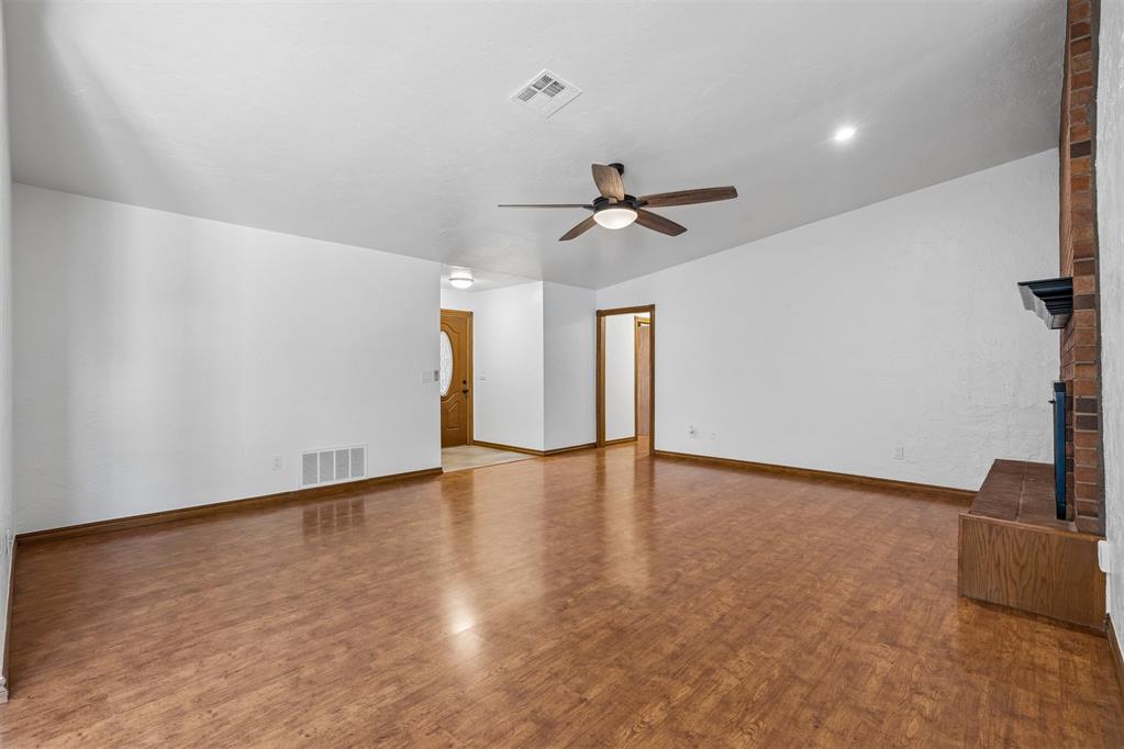 923 Nw Harrison Avenue Property Photo 11
