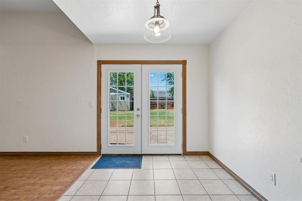 923 Nw Harrison Avenue Property Photo 15