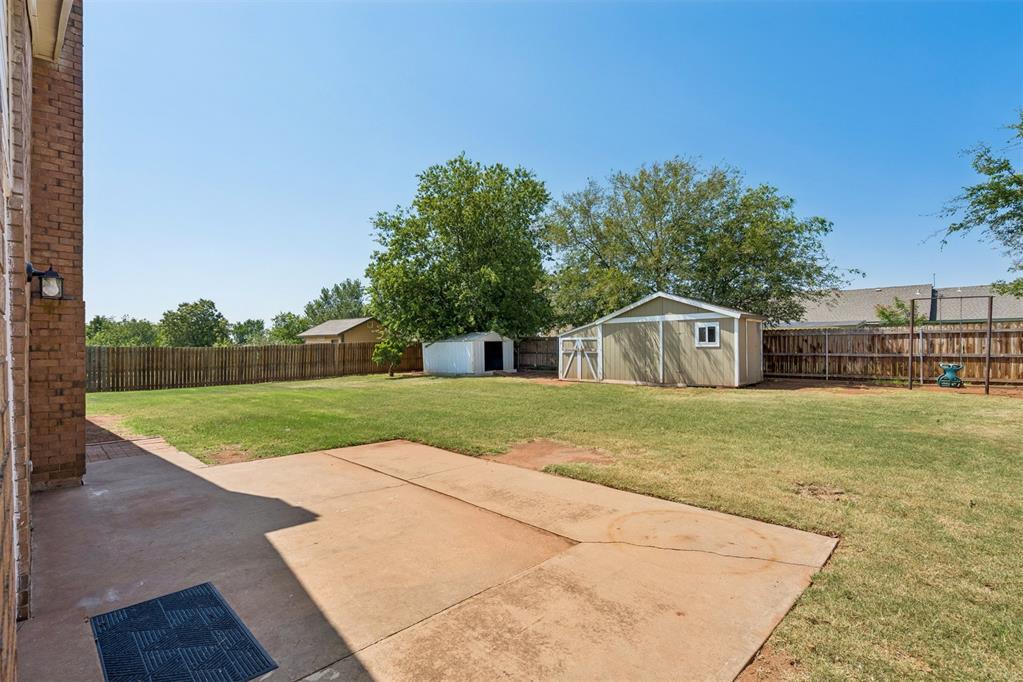 923 Nw Harrison Avenue Property Photo 37