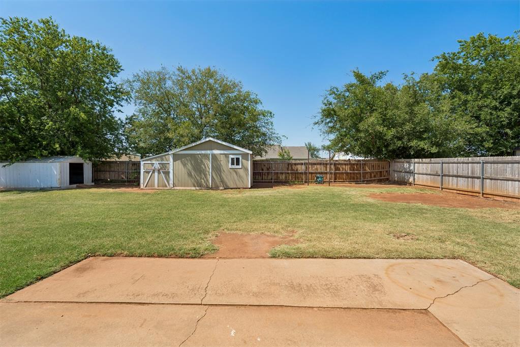 923 Nw Harrison Avenue Property Photo 38