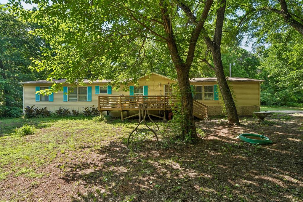 220 Floyd Avenue Property Photo 1