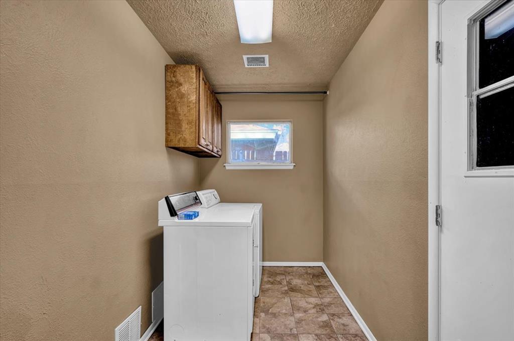 7724 Nw 26th Street Property Photo 28