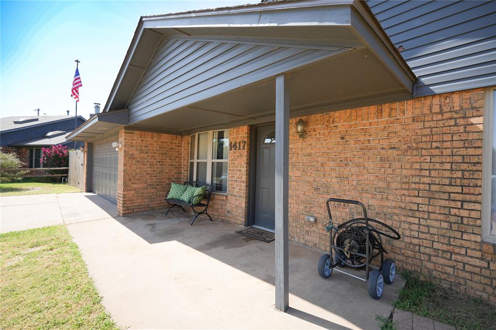 1417 Allyson Circle Property Photo 4