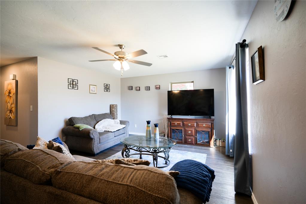1417 Allyson Circle Property Photo 6