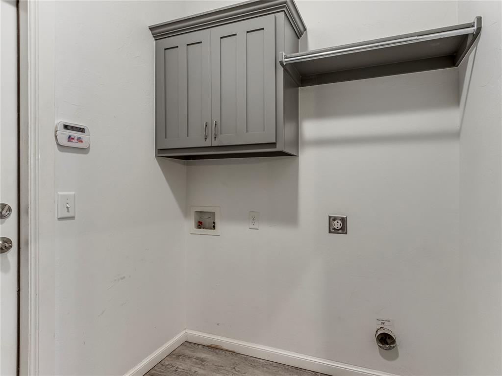 18316 Bridlington Drive Property Photo 29