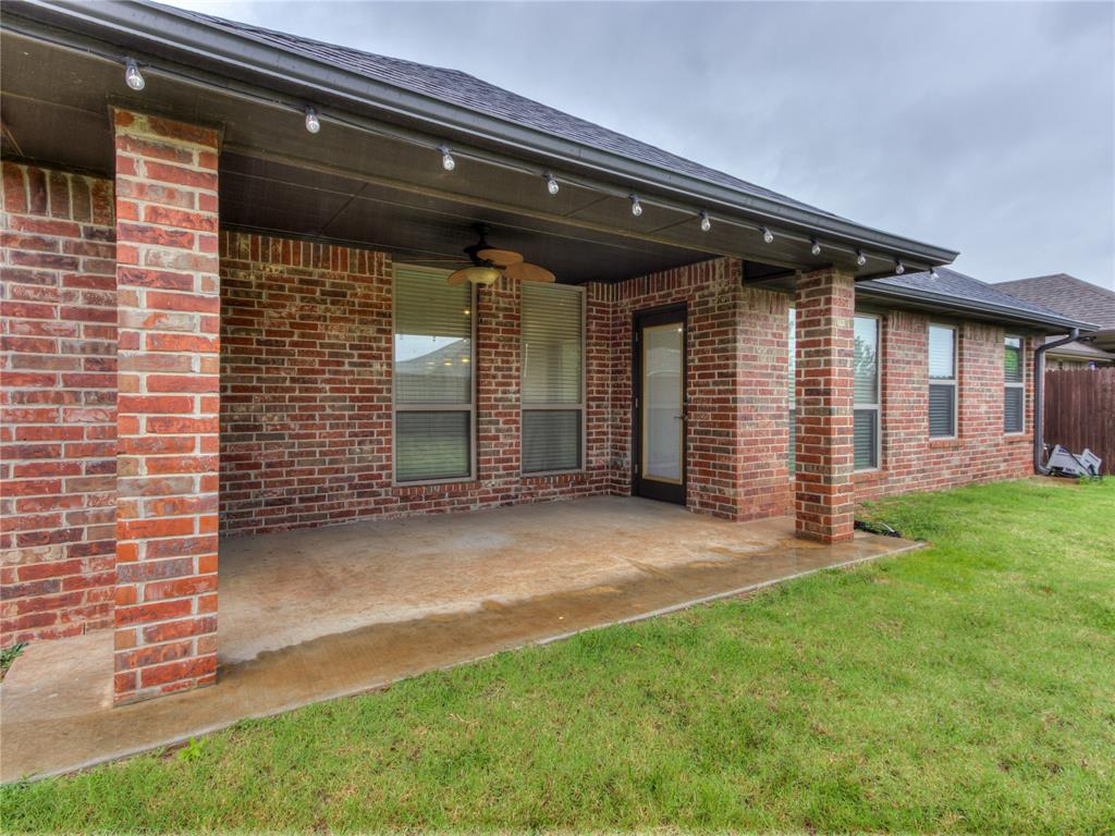 18316 Bridlington Drive Property Photo 30