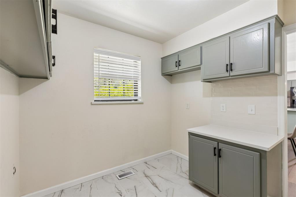 10331 Black Oaks Drive Property Photo 26