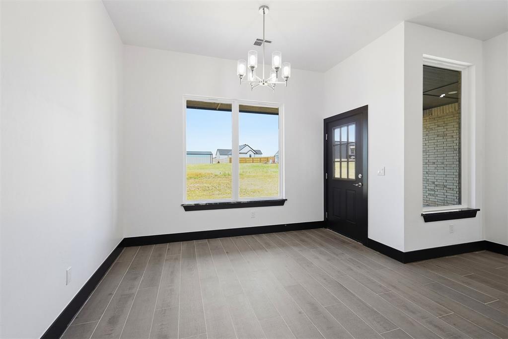 2436 Canyon Circle Property Photo 14
