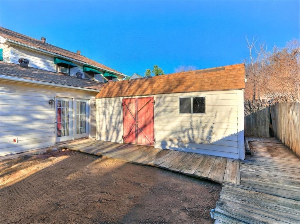 1805 Graham Circle Property Photo 13