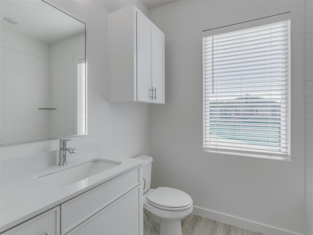 2529 Nw 130th Street Property Photo 17