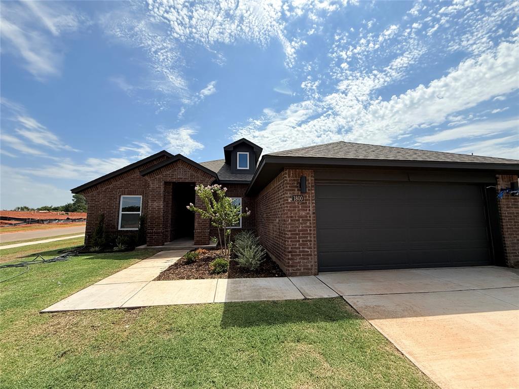 1800 Pin Cherry Lane Property Photo 1