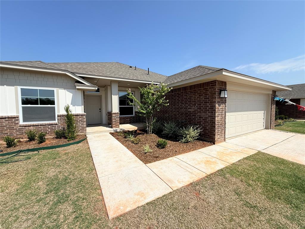 1812 Pin Cherry Lane Property Photo 2