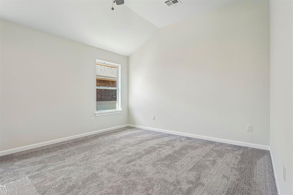 1812 Pin Cherry Lane Property Photo 13
