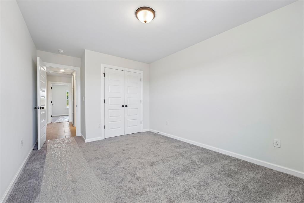 1812 Pin Cherry Lane Property Photo 25