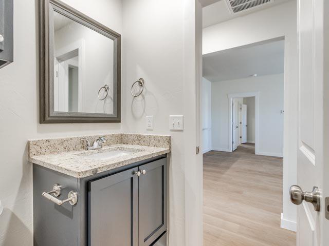 1617 Highland Loop Property Photo 36