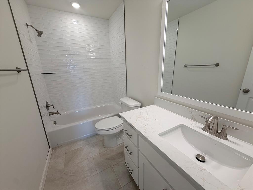 19517 Birchfield Drive Property Photo 15